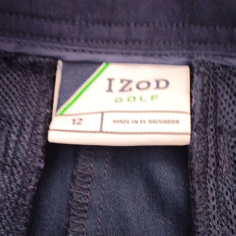 IZOD GOF WOMEN'S SIZE 12 BLUE SHORTS. - Picture 2 of 6